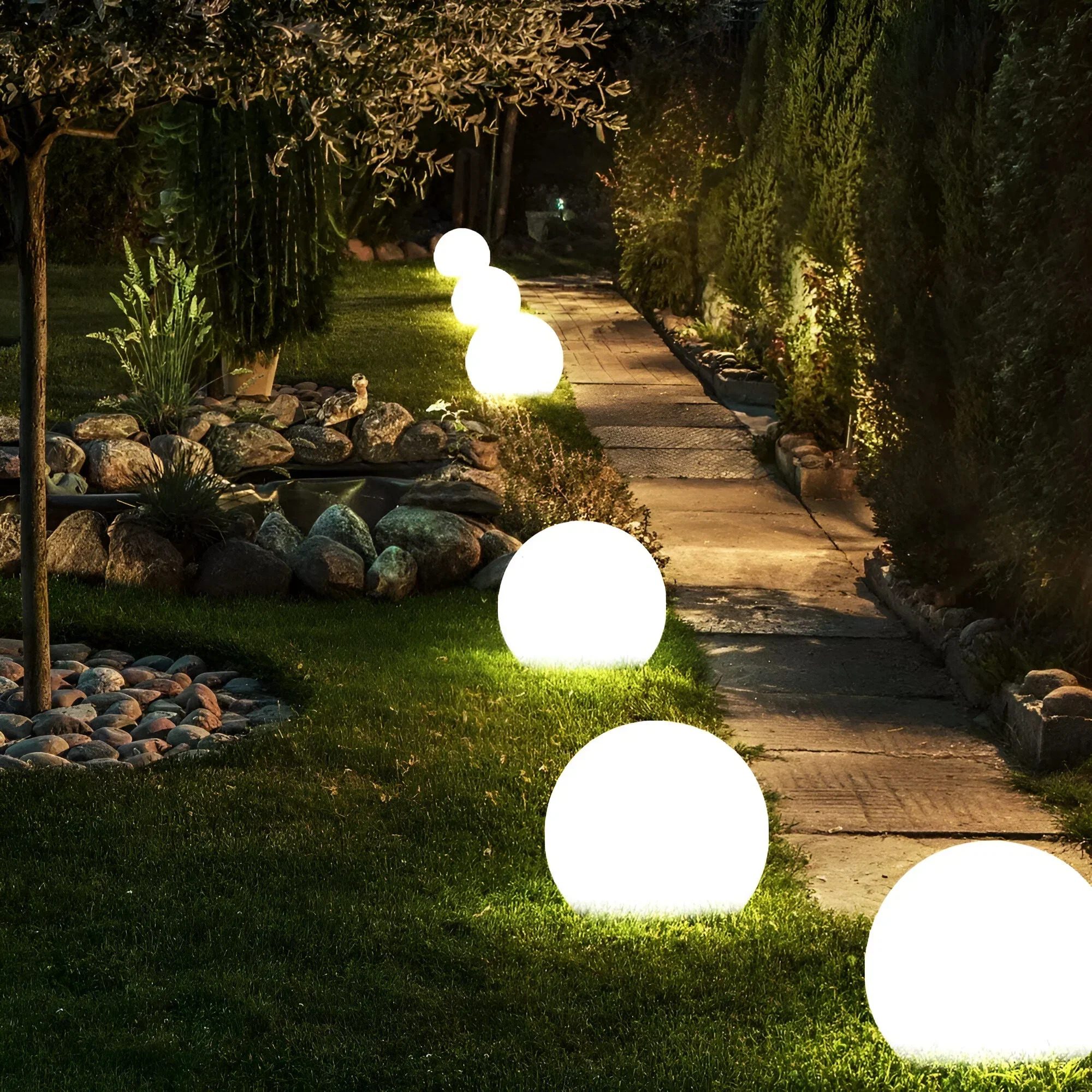 lumiglobe-weatherproof-garden-light-41190642_8.jpg